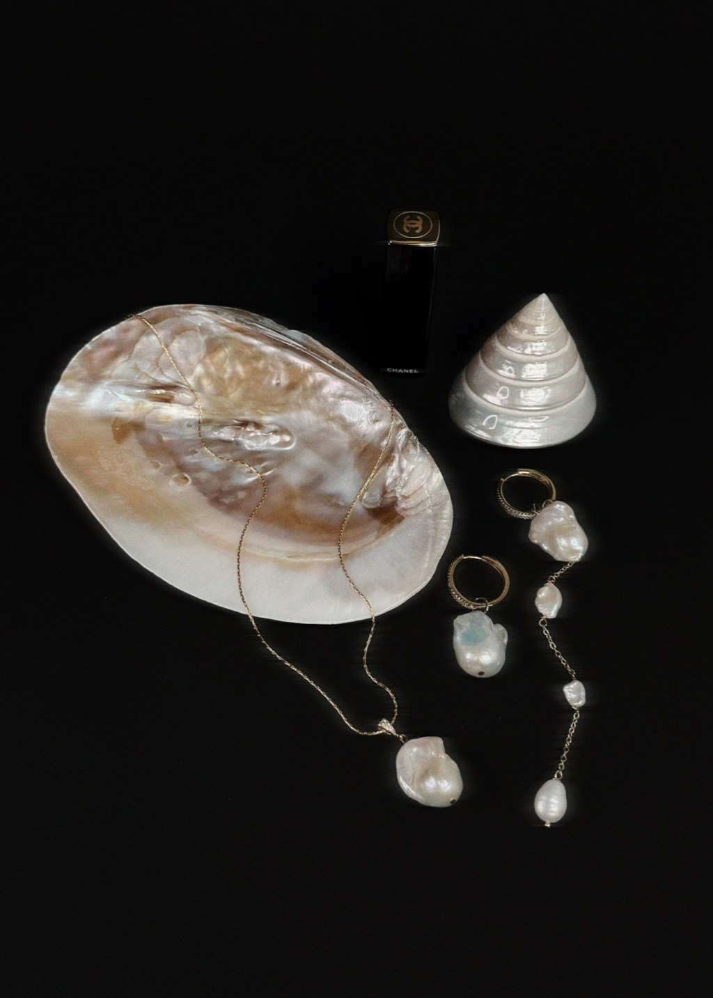 Natural pearl jewelry